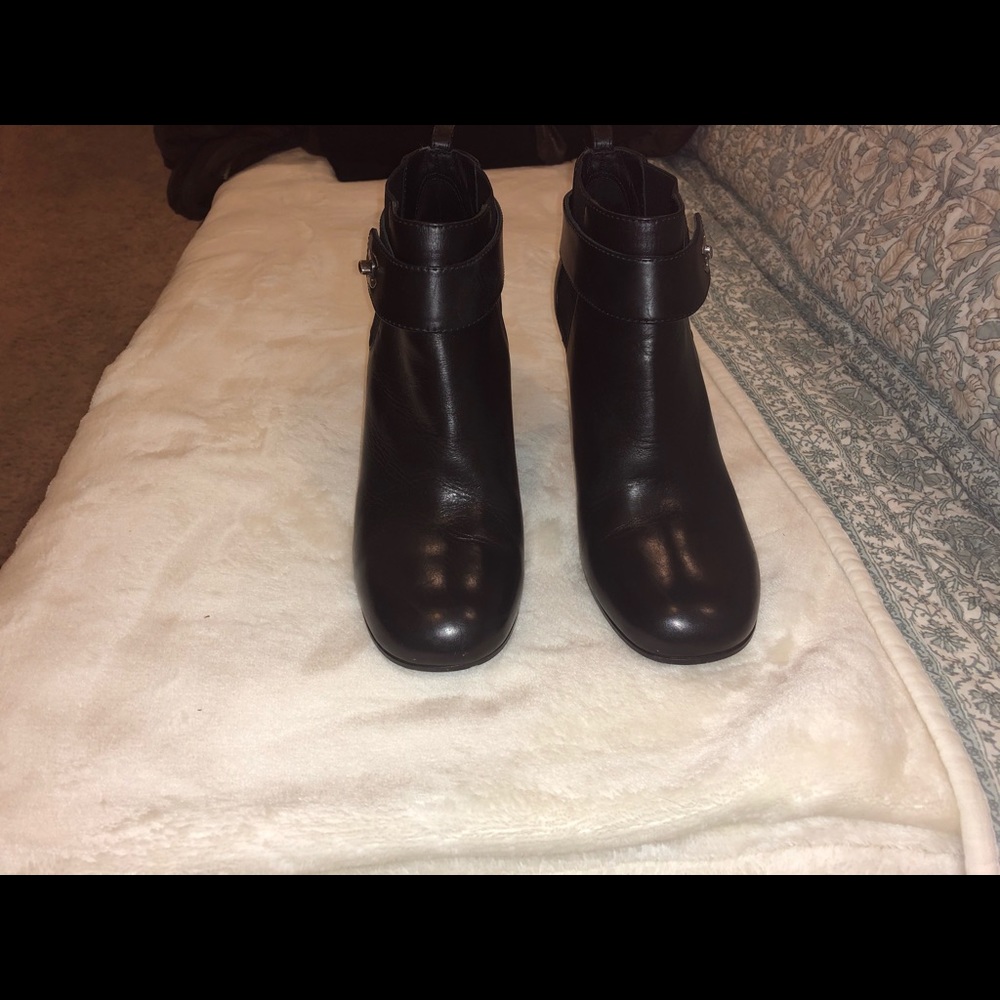 Chanel ankle boots black suede 391/2